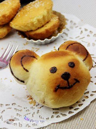 带你吃瓜小熊面包